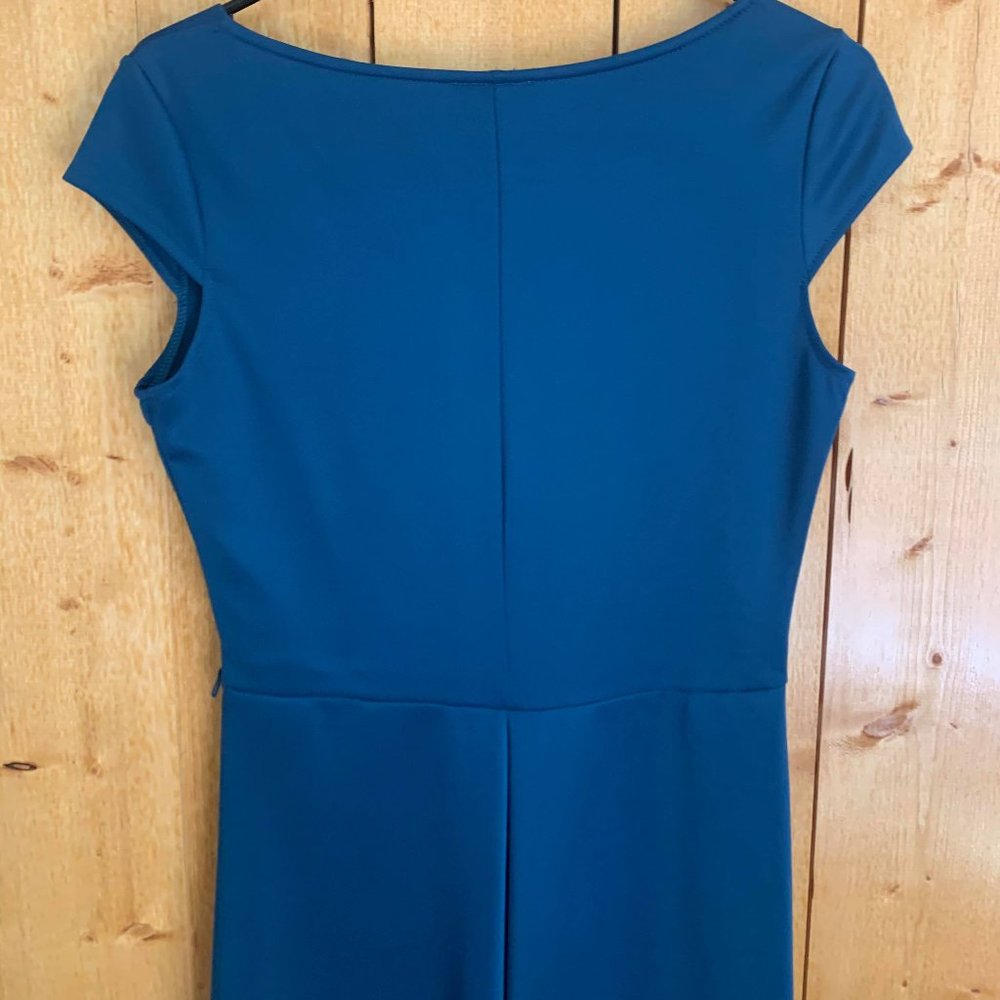 DressCode LA Size Large - Picture 2 of 6